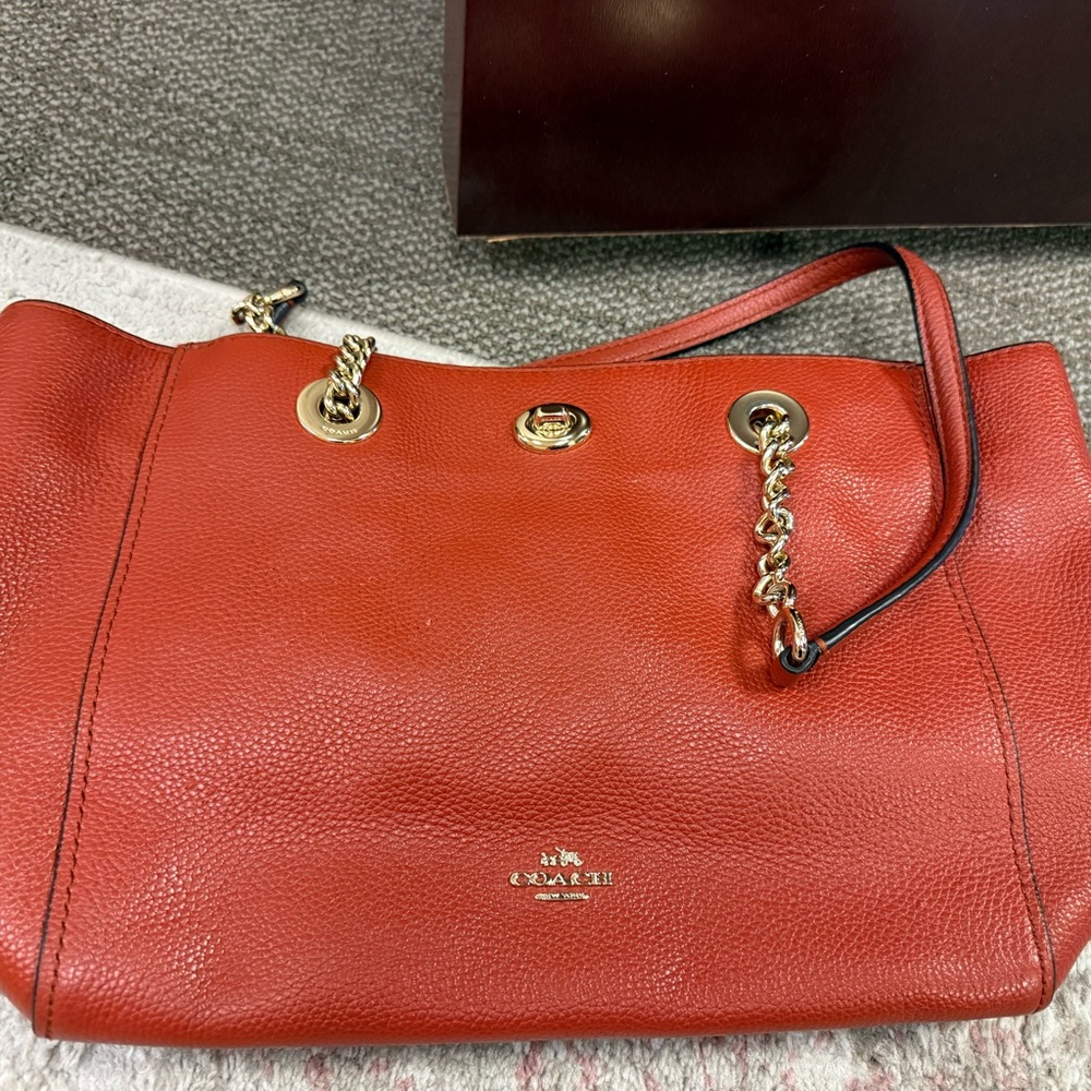 Coach Pebble Leather Chain Carryall Tote | Burnt Orange